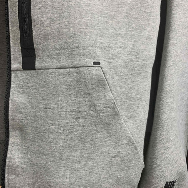 NIKE(ナイキ)のNIKE TECH FLEECE ナイキ テック フリース N98 xl メンズのトップス(スウェット)の商品写真