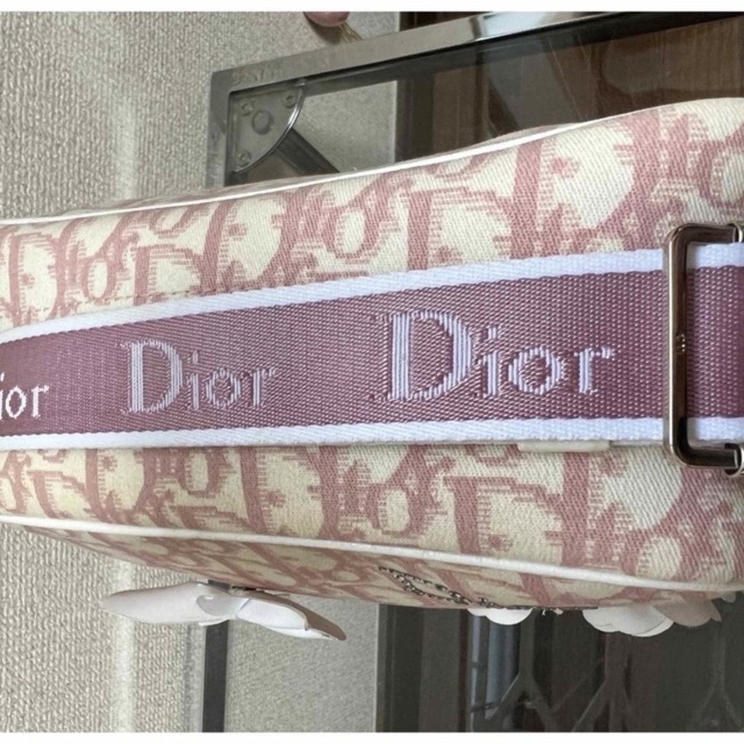クリスチャンディオール　Dior ピンク　トロッター　ラインストーン　お花❤️