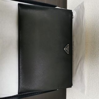 美品　PRADA プラダ　クラッチバッグ　サフィアーノ