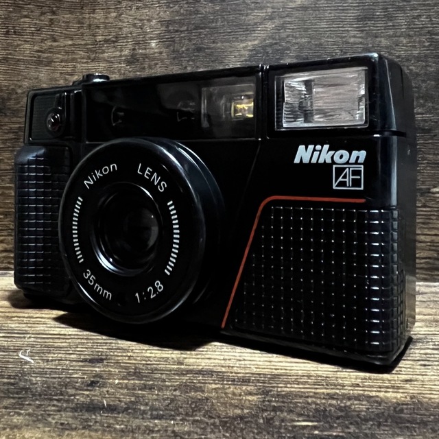 フィルムカメラ　NIKON L35AD2 希少完動品