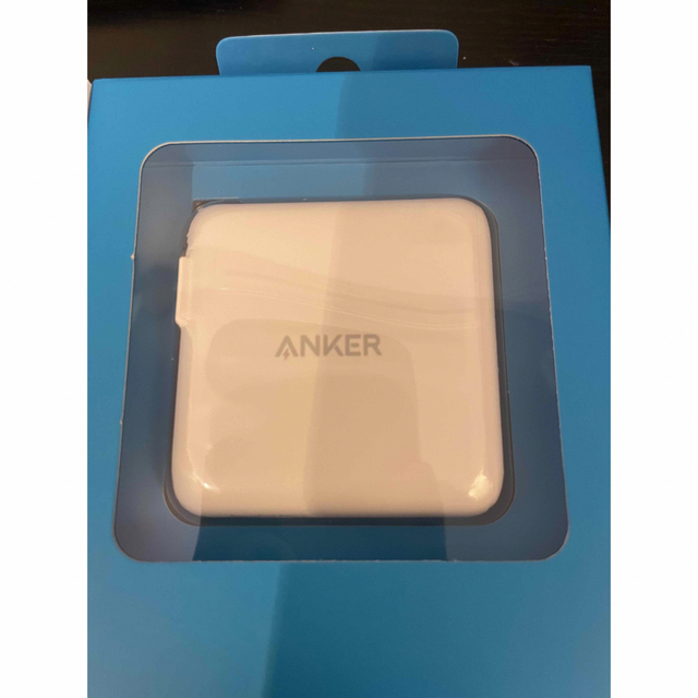 ANKER PD対応急速充電器 POWERPORT PD+2 20W スマホ/家電/カメラのスマホアクセサリー(その他)の商品写真