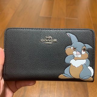 コーチ(COACH)のショップバック・箱付き　93768  コーチ　とんすけ　　ディズニーコラボ(財布)