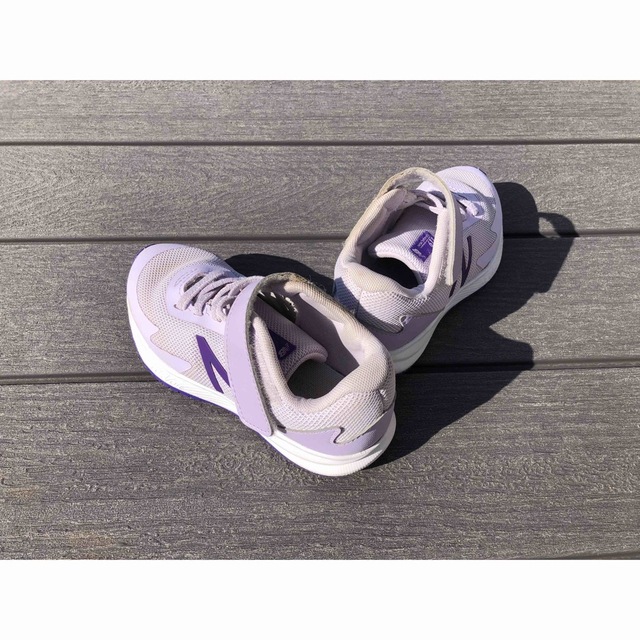 New Balance(ニューバランス)のニューバランス　611   パープル　18.5センチ キッズ/ベビー/マタニティのキッズ靴/シューズ(15cm~)(スニーカー)の商品写真