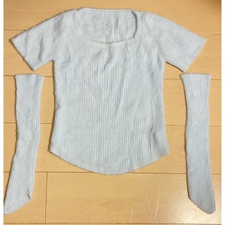 新品、未使用✨　ロングアームウォーマー付きセーター　水色(ニット/セーター)