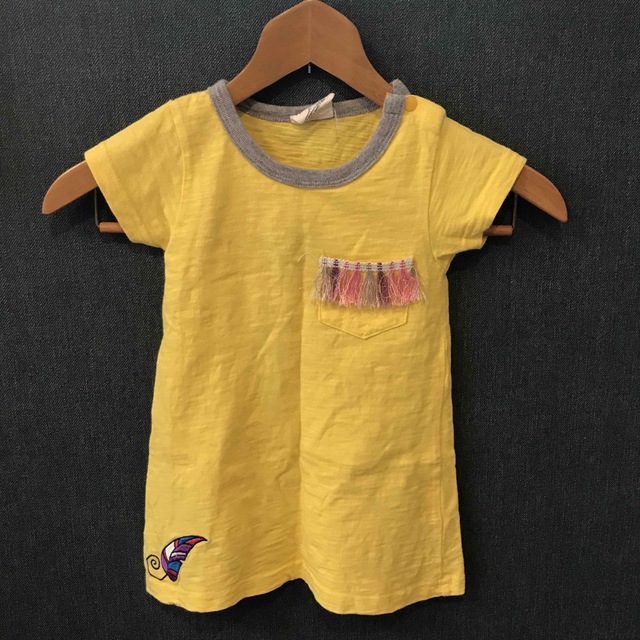 yellowface(イエローフェイス)の値下げ！yellowface黄色Tシャツワンピース90cm キッズ/ベビー/マタニティのキッズ服女の子用(90cm~)(ワンピース)の商品写真