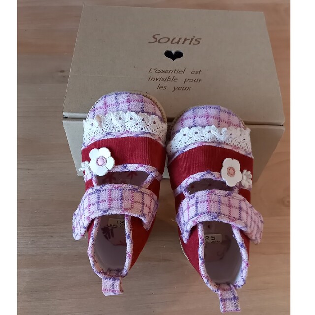 Souris(スーリー)の《美品》Souris　くつ　12.5 女の子 キッズ/ベビー/マタニティのベビー靴/シューズ(~14cm)(スニーカー)の商品写真