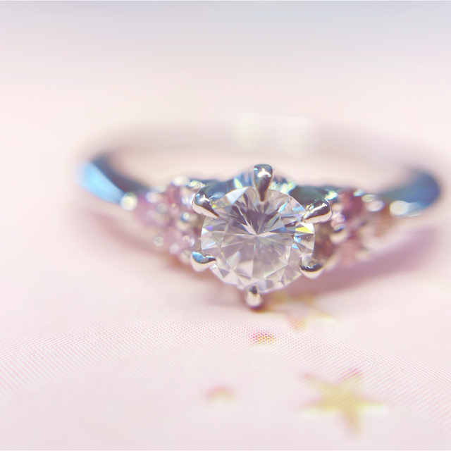 PT900 希少　ピンクダイヤモンドリング　値下げ‼︎ レディースのアクセサリー(リング(指輪))の商品写真