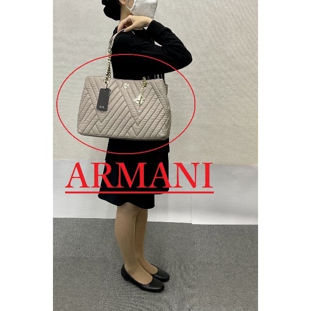 ARMANI EXCHANGE(アルマーニエクスチェンジ)のAX　トート バッグ 15A22　ベージュ　キルティング　新品　942863 レディースのバッグ(トートバッグ)の商品写真