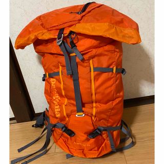 パタゴニア(patagonia)のパタゴニア　45L リュックサック(登山用品)