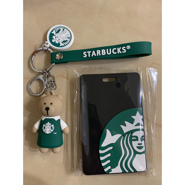 Starbucks Coffee(スターバックスコーヒー)の【新品未使用】スタバ カードケース キーホルダー 定期入れ スターバックス レディースのファッション小物(名刺入れ/定期入れ)の商品写真