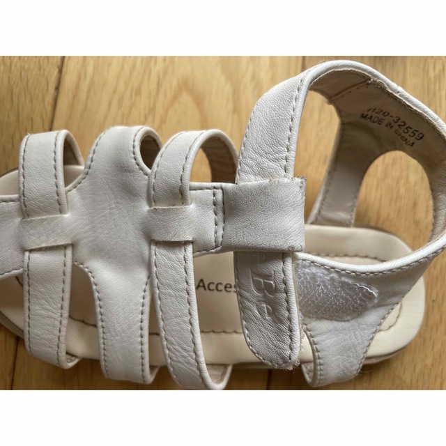 BeBe(ベベ)のBEBE サンダル15.0 キッズ/ベビー/マタニティのキッズ靴/シューズ(15cm~)(サンダル)の商品写真