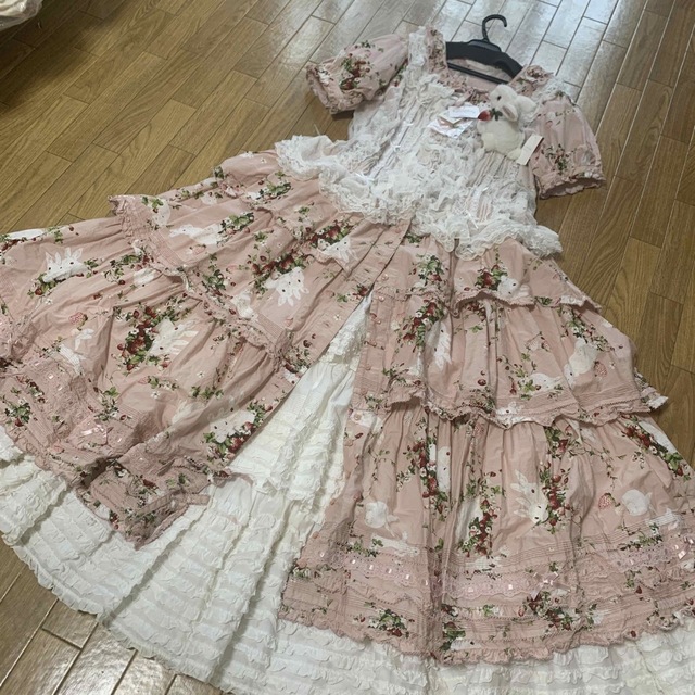 PINK HOUSE - 新品未使用品タグ残布付き 野苺の森柄被せ段々ワンピース