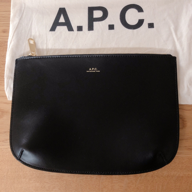 A.P.C. レザーポーチ SARAH 未使用