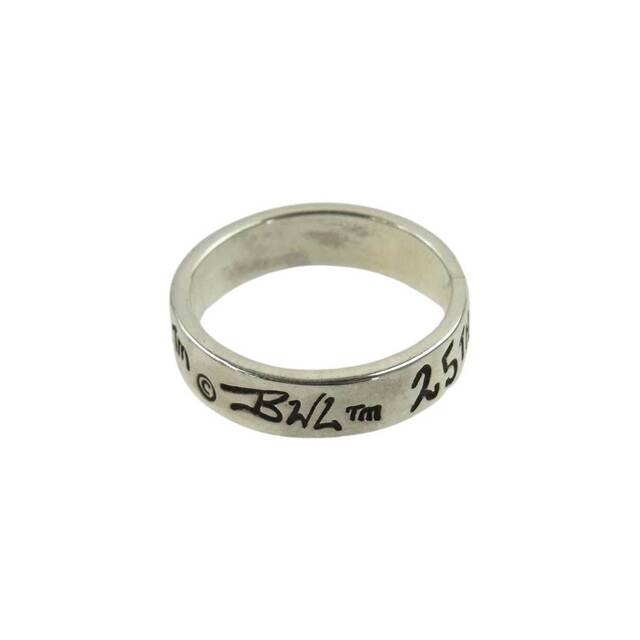 BILL WALL LEATHER(ビルウォールレザー)のBILL WALL LEATHER ビルウォールレザー リング R404 ギャランティー付属 25th Anniversary Band Ring 25周年 バンド リング シルバー系 9号【美品】【中古】 メンズのアクセサリー(リング(指輪))の商品写真