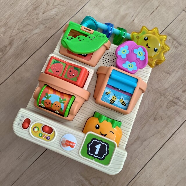 Fisher-Price(フィッシャープライス)のfisherprice バイリンガルガーデン キッズ/ベビー/マタニティのおもちゃ(知育玩具)の商品写真