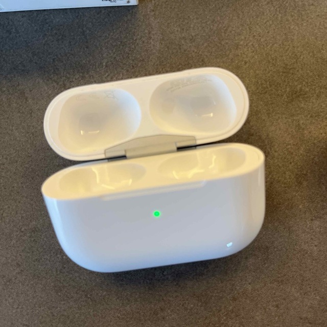 AirPods Pro 第1世代　左耳ジャンク品 1