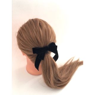 【SALE】ベロアリボンヘアゴム　たらりん　ポニーテール　(ヘアアクセサリー)