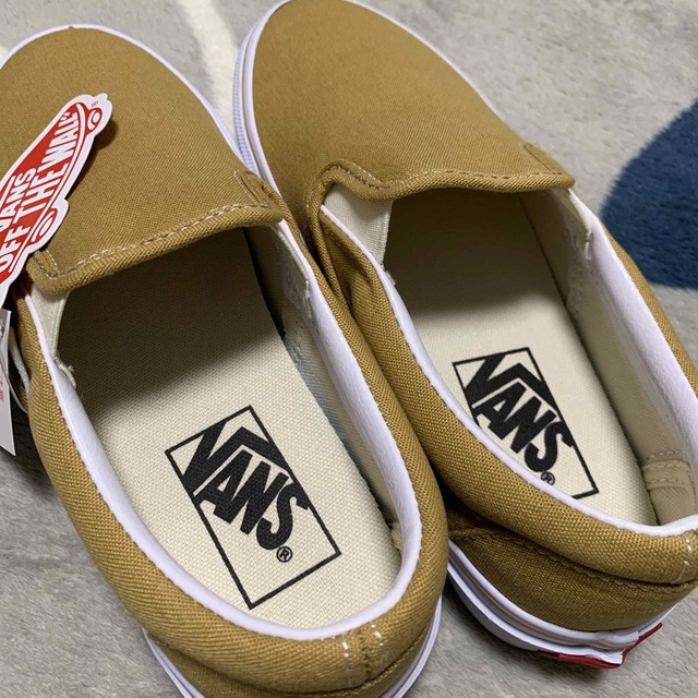 VANS(ヴァンズ)のヴァンズ　スリッポン　22.5 レディースの靴/シューズ(スニーカー)の商品写真