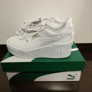 プーマ(PUMA)のプーマ　新品　カリ　PUMA　厚底　ヒール　スニーカー 通勤　ホワイト(スニーカー)