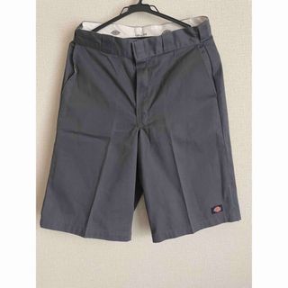 ディッキーズ(Dickies)の値下げ中！送料無料☆ Dickies ハーフパンツ グレー(ショートパンツ)