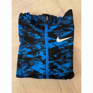 ナイキ(NIKE)のNIKEブルー迷彩　キッズ　140(ジャケット/上着)