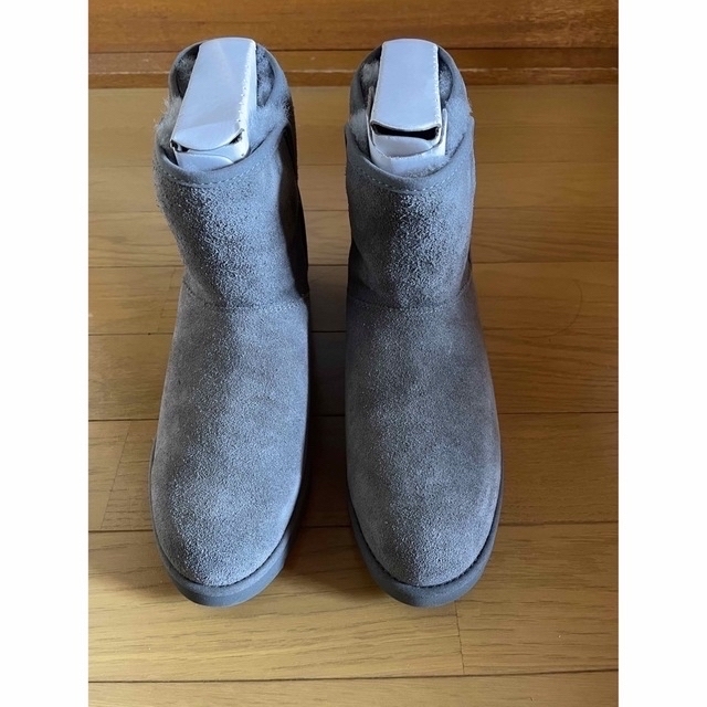 UGG ブーツ 24.5 カラー: Grey CLASSIC MINI II gestao.saneecos.com.br