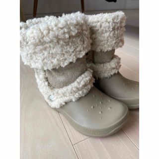 クロックス ムートンの通販 55点 | crocsを買うならラクマ