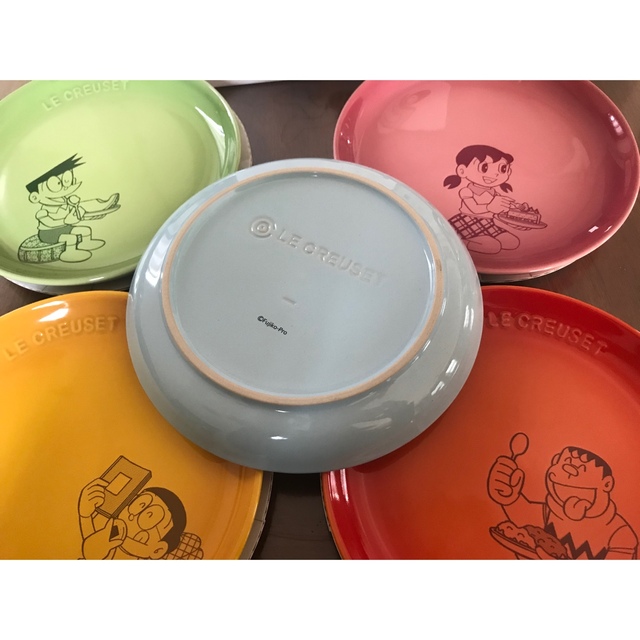LE CREUSET - 新品未使用【ルクルーゼ 】ドラえもん オールスターズ