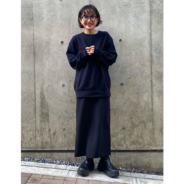 ユニクロ　スウェットシャツ (長袖)　男女兼用　シャツ　黒　M Uniqlo メンズのトップス(Tシャツ/カットソー(七分/長袖))の商品写真