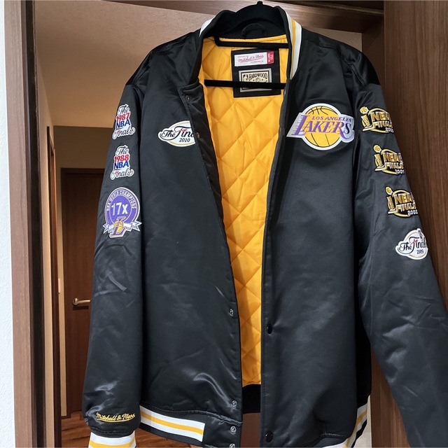 【新品タグ付き】即完売モデル NBA スタジャン アシンメトリー レイカーズ