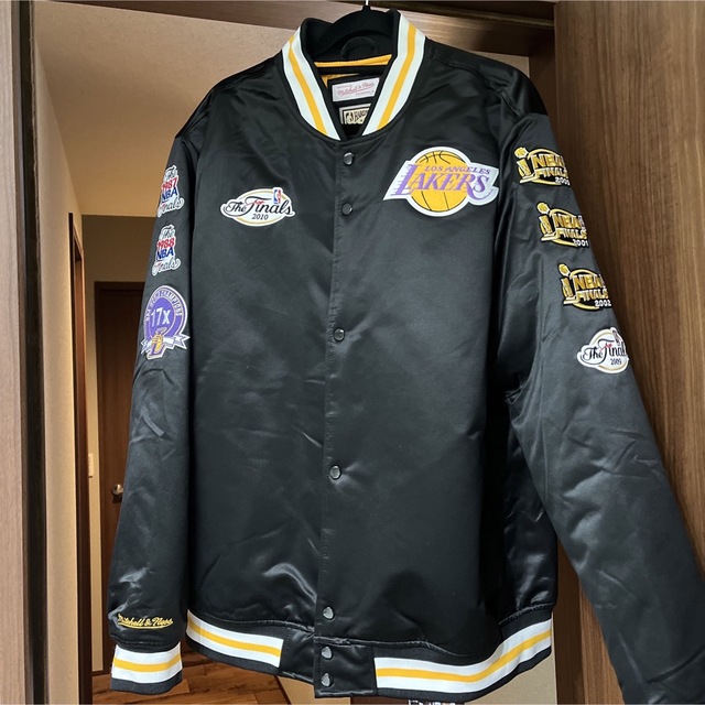 【新品タグ付き】即完売モデル NBA スタジャン アシンメトリー レイカーズ