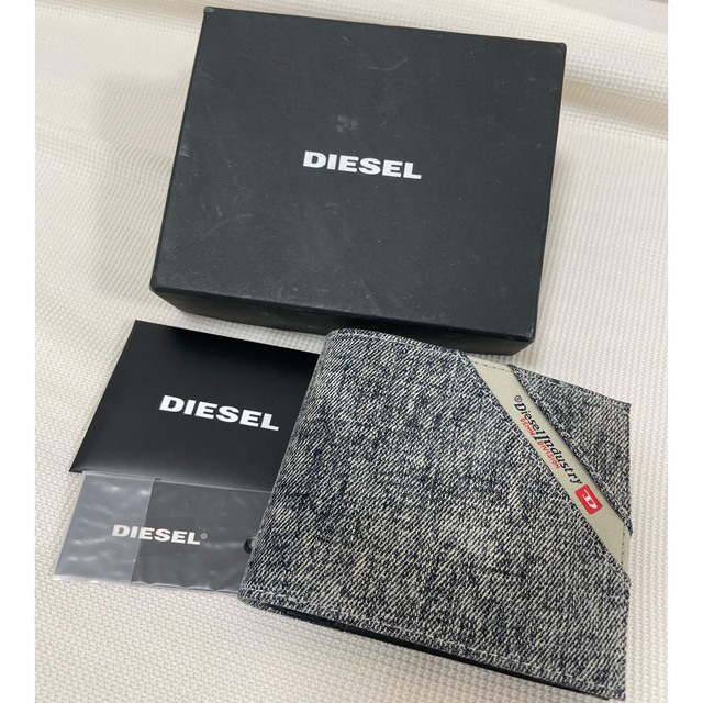 DIESEL(ディーゼル)の【新品未使用】ディーゼル　財布　二つ折り財布　diesel デニム メンズのファッション小物(折り財布)の商品写真