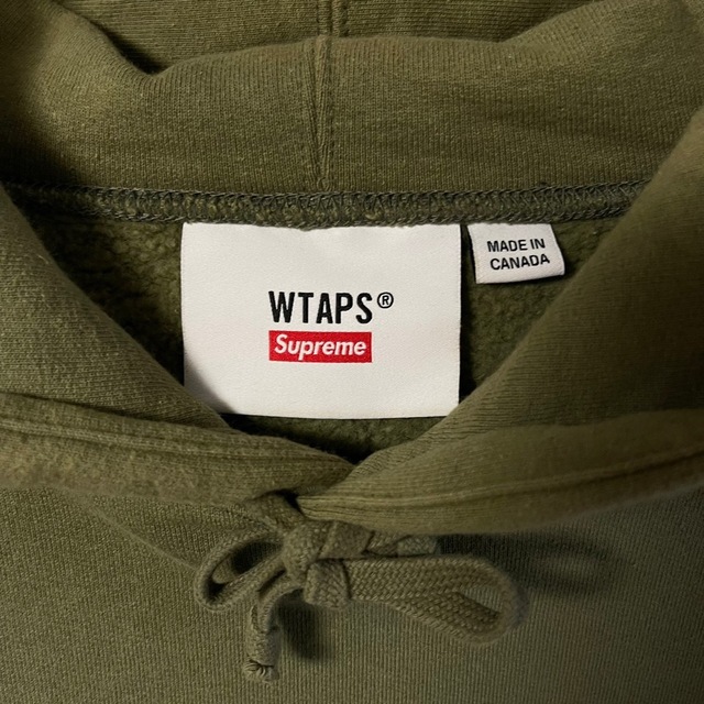 Supreme(シュプリーム)のSupreme®/WTAPS® Sic’em Hooded Sweatshirt メンズのトップス(パーカー)の商品写真