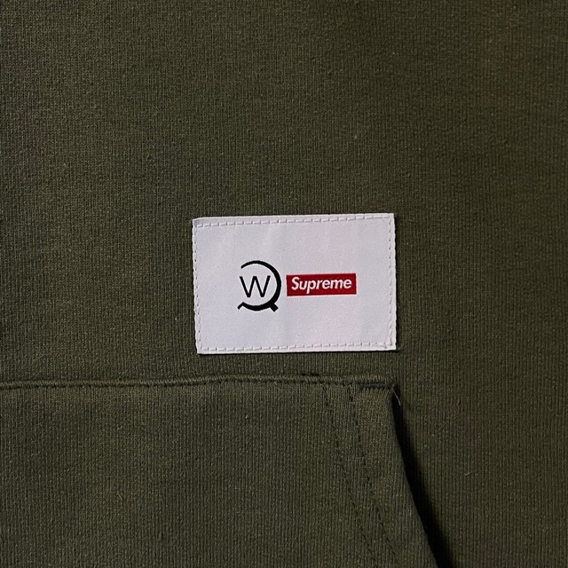 Supreme(シュプリーム)のSupreme®/WTAPS® Sic’em Hooded Sweatshirt メンズのトップス(パーカー)の商品写真