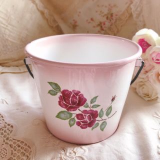 アフタヌーンティー(AfternoonTea)のお値下げ♡イマン♡ホーロープランターマニーローズバスケット琺瑯薔薇ニトリイケア(小物入れ)