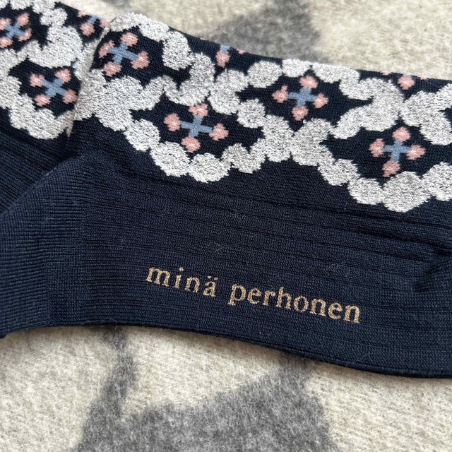 mina perhonen(ミナペルホネン)のうさこ様専用　ミナペルホネン　ソックス レディースのレッグウェア(ソックス)の商品写真