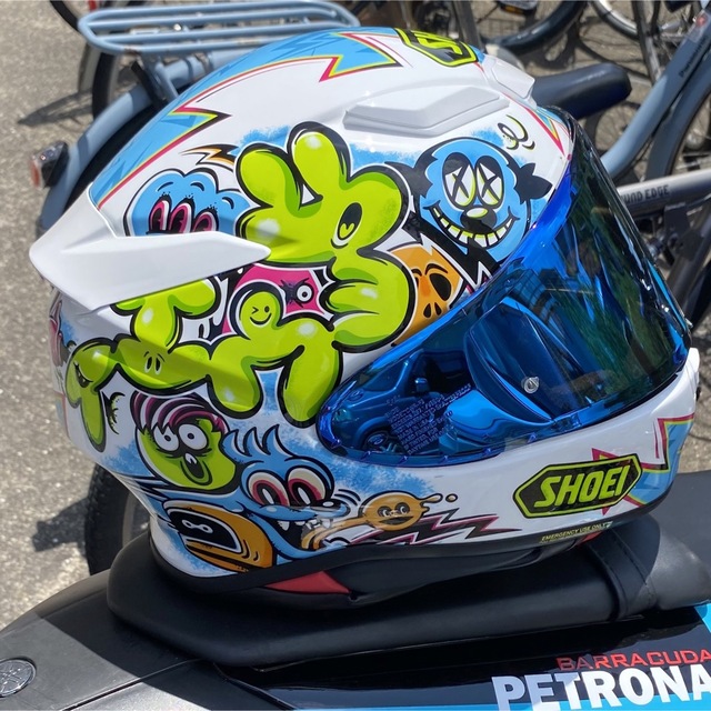 shoei z8 mural ヘルメット