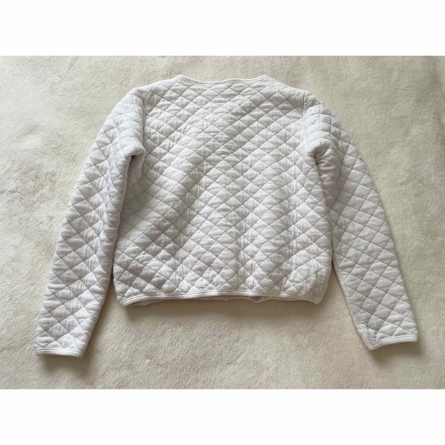 PETIT BATEAU(プチバトー)のプチバトー　キルティングカーディガン  140 白 キッズ/ベビー/マタニティのキッズ服女の子用(90cm~)(カーディガン)の商品写真