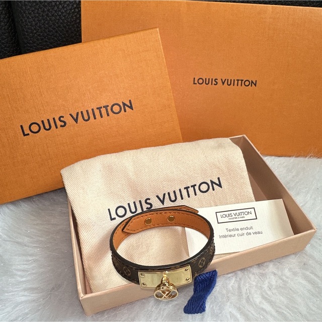 LOUIS VUITTON ルイヴィトン ブラスレロゴマニア ブレスレット