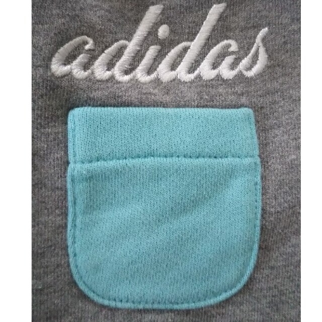 adidas(アディダス)のアディダス  スカート  110㎝ キッズ/ベビー/マタニティのキッズ服女の子用(90cm~)(スカート)の商品写真