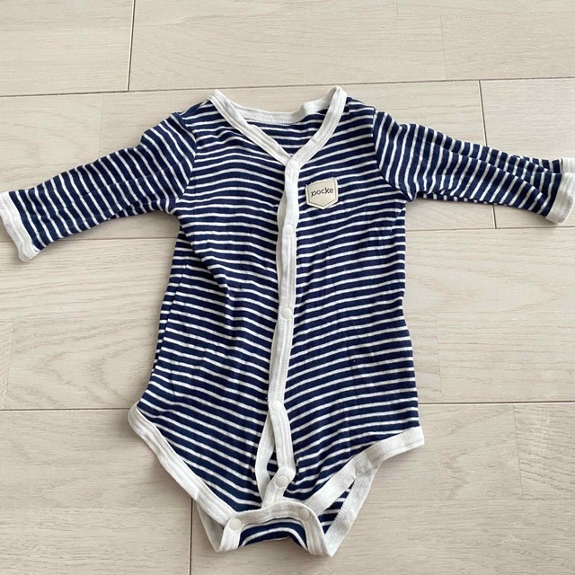 UNIQLO(ユニクロ)のロンパース　70 肌着　ユニクロ　GAP baby スヌーピー　ボーダー　3枚 キッズ/ベビー/マタニティのベビー服(~85cm)(ロンパース)の商品写真