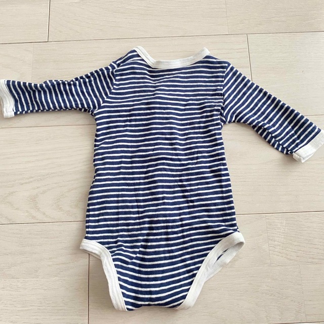 UNIQLO(ユニクロ)のロンパース　70 肌着　ユニクロ　GAP baby スヌーピー　ボーダー　3枚 キッズ/ベビー/マタニティのベビー服(~85cm)(ロンパース)の商品写真