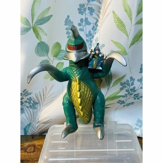 二体☆ブルマァク 東宝 ☆ゴジラ ソフビ ガイガン 高さ23cmと5cm