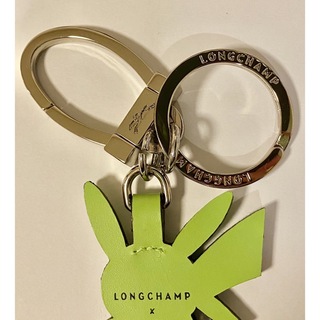 【新品 】Longchamp Pokemon ピカチュウ キーホルダー　チャーム