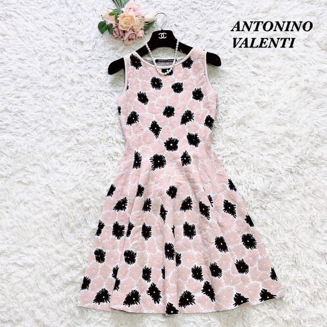 美品】アントニーノヴァレンティ ニットワンピース 花柄 ノースリーブ