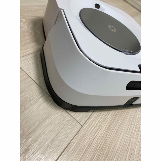 iRobot(アイロボット)の【値下げ】iRobot Braava jet m6 ブラーバジェット スマホ/家電/カメラの生活家電(掃除機)の商品写真