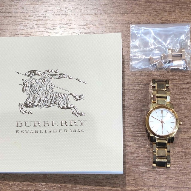 BURBERRY(バーバリー)の◇バーバリー　BU9204  時計◇ レディースのファッション小物(腕時計)の商品写真