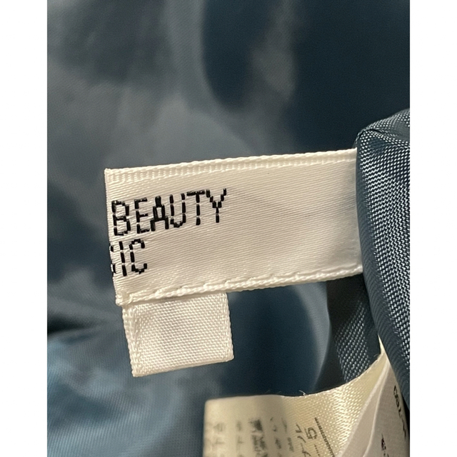 NATURAL BEAUTY BASIC(ナチュラルビューティーベーシック)のNatural beauty basic  可愛い　ひざスカート レディースのスカート(ひざ丈スカート)の商品写真