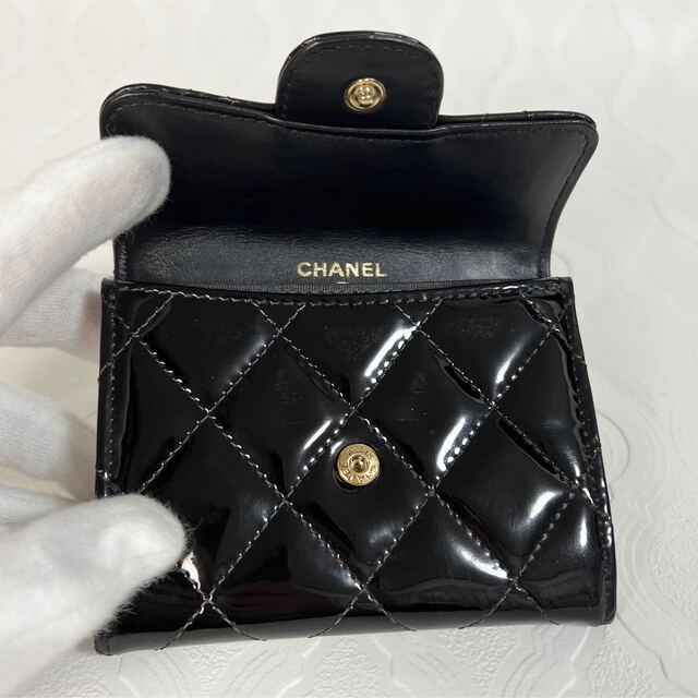 帯電防止処理加工 正規品 美品❣️CHANEシャネル マトラッセ エナメル