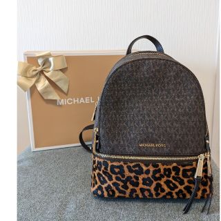 マイケルコース(Michael Kors)の【美品】【オシャレ】MICHAEL KORS　レオパード柄　リュック(リュック/バックパック)